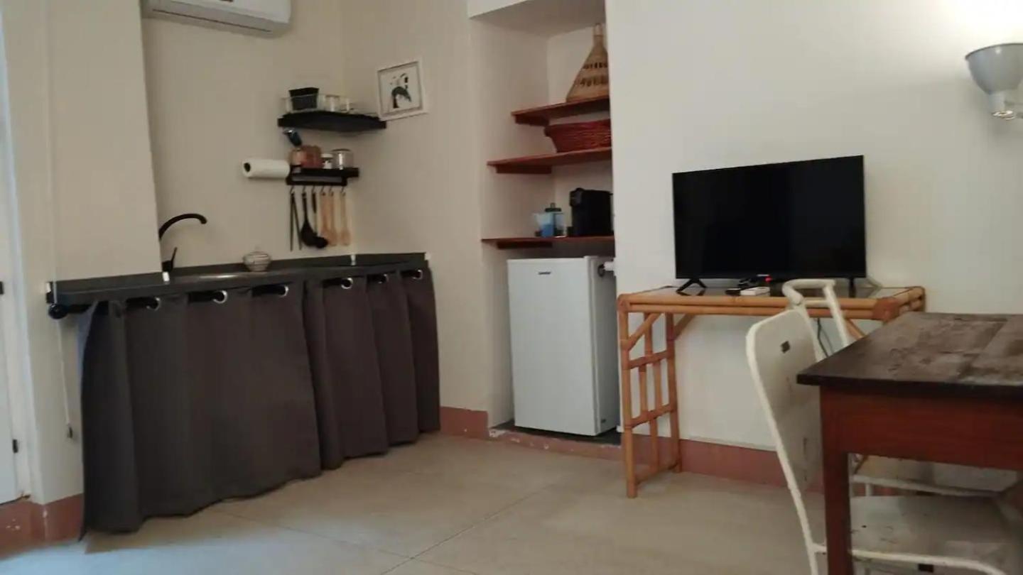לצ'ה Garden Suite At Palazzo Famularo מראה חיצוני תמונה