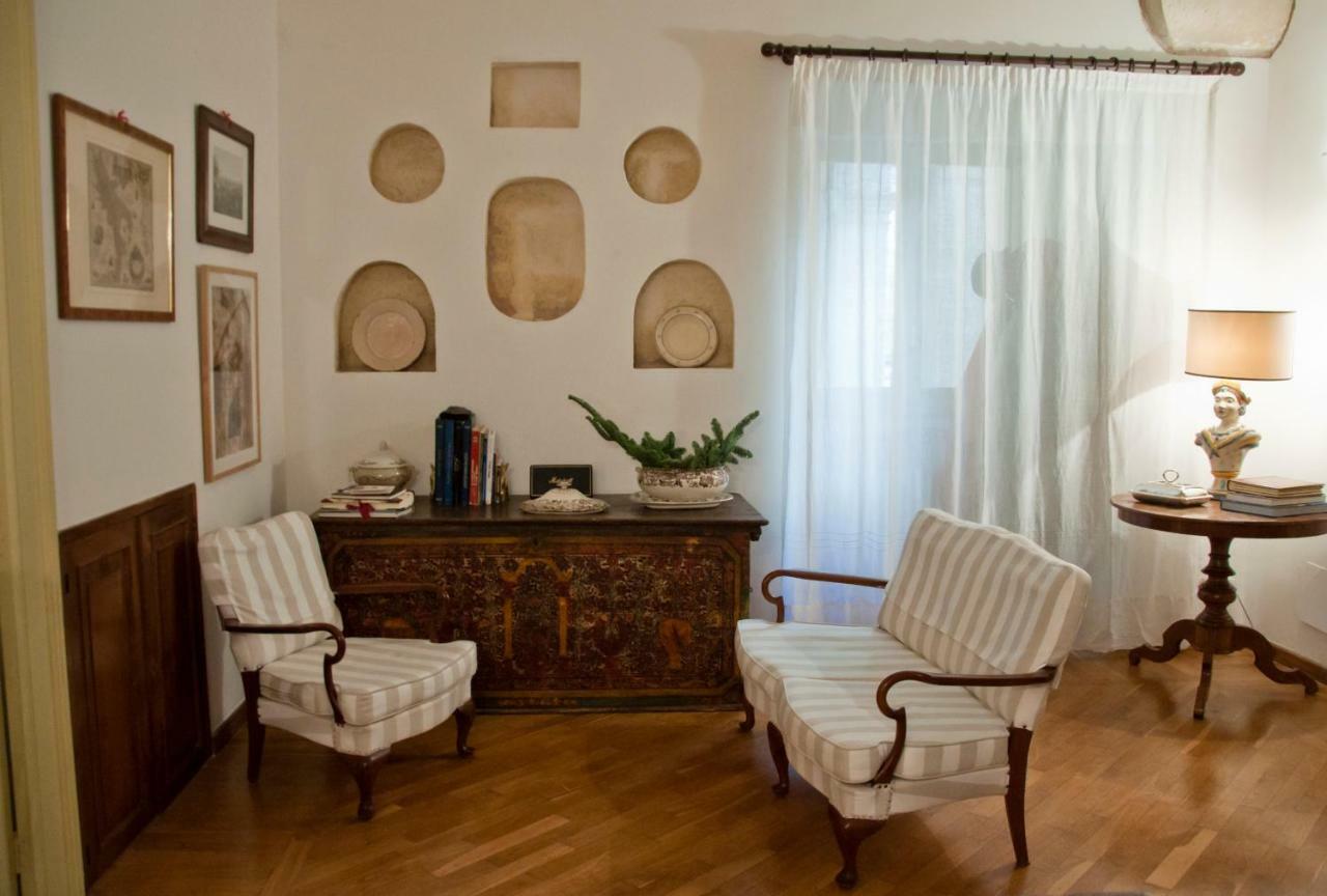 לצ'ה Garden Suite At Palazzo Famularo מראה חיצוני תמונה