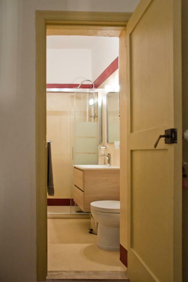 לצ'ה Garden Suite At Palazzo Famularo מראה חיצוני תמונה