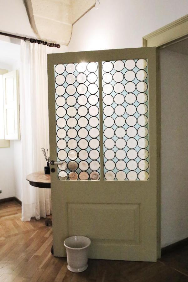 לצ'ה Garden Suite At Palazzo Famularo מראה חיצוני תמונה